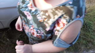 Offentliga knull av ryska BBW hon suger kuk och blir knullad utomhus