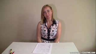 Czasting - Volslanke MILF gets fucked hard