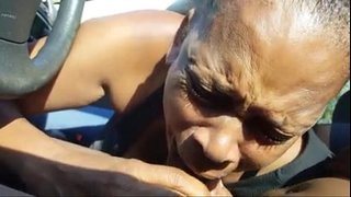 6546038 osoasă roșie bunica din nou