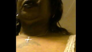 Slēgt ebony masturbācija