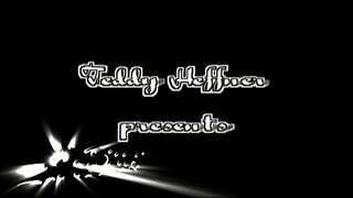 Tre hot chicks og kjærlighet sofa