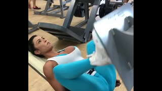 Gracy k ap travay soti nan jimnastik la