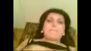 Prostituerad Ruzik Mikaelyan i stora porr i Armenien