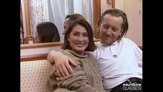 Elegante señora Gina