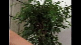 Metro - Lesbische Sex - scène 8 - extract 2