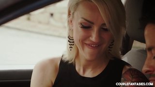 Koppja tgħix fantasiji tal-moda tagħhom