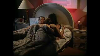 Dà nympho girls with big tits lick chèile a &#039;pussies ann an ionad 69, fhad&#039; s a bha aon dhiubh gets fucked ann an anal le dude